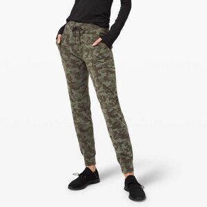 Lululemon Women's Ready to Rulu Jogger 29" - Green Camo